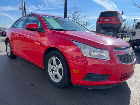 Used 2014 Chevrolet Cruze LT image 8