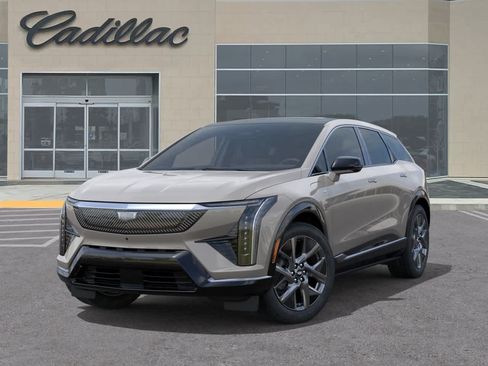 New 2027 Cadillac Optiq Luxury AWD/4WD image 6