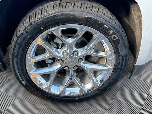 Used 2019 GMC Yukon Denali w/ Open Road Package image 34