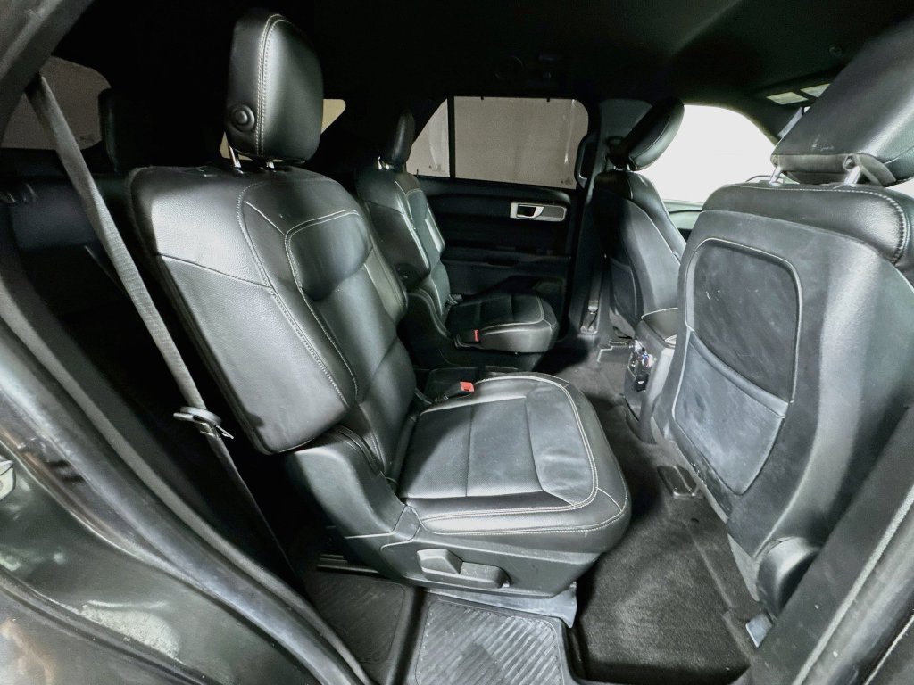 Used 2020 Ford Explorer Limited RWD image 35