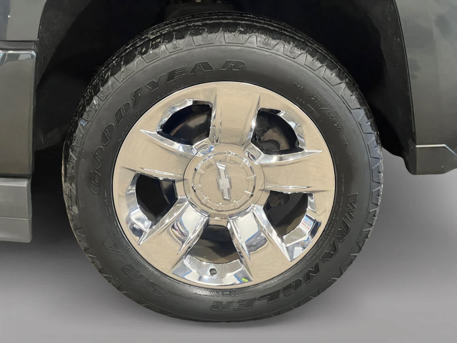 Used 2017 Chevrolet Silverado 1500 LTZ AWD/4WD image 19