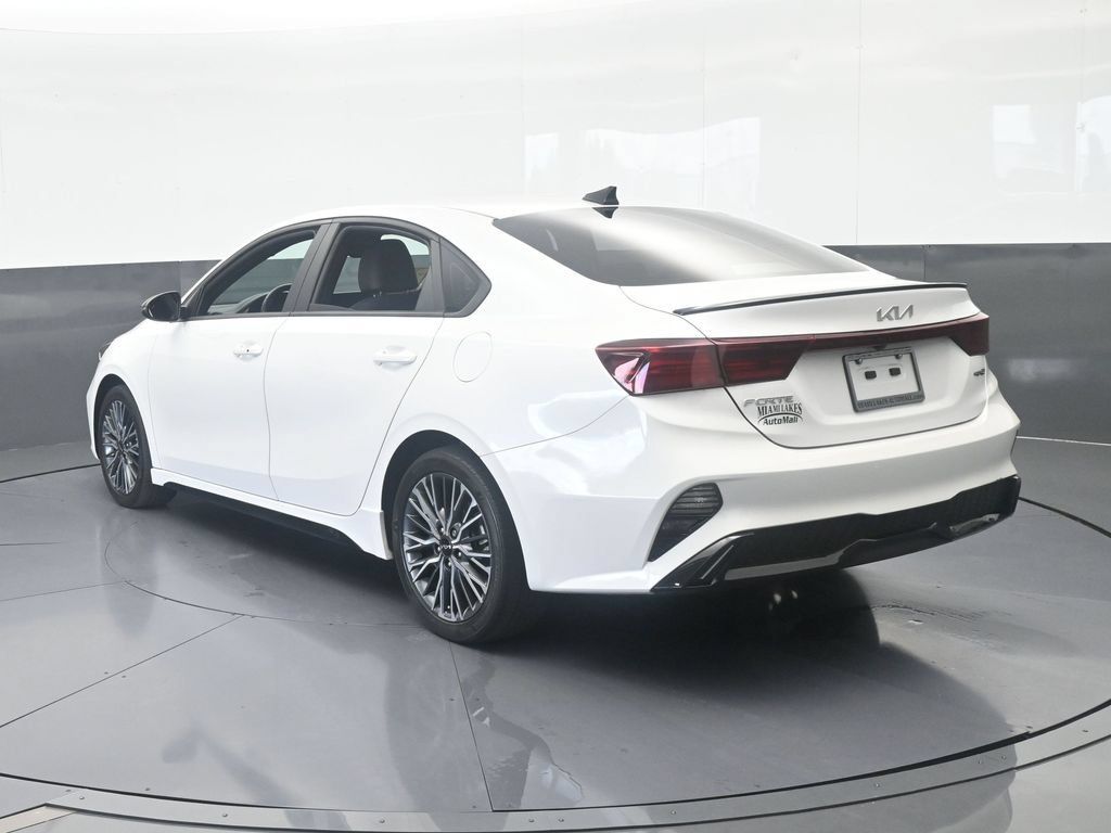Used 2024 Kia Forte GT-Line FWD image 4