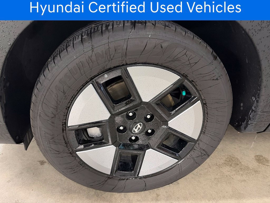 Certified 2025 Hyundai Santa Fe SEL AWD/4WD image 2