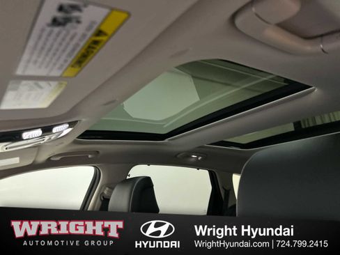 Certified 2025 Genesis GV80 2.5T Prestige image 30