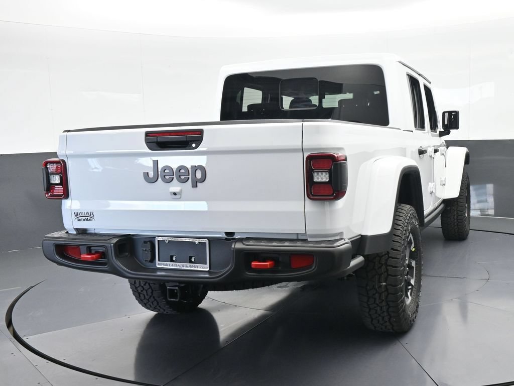 New 2026 Jeep Gladiator Rubicon w/ Steel Power Dome Hood Package AWD/4WD image 5