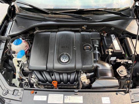 Used 2013 Volkswagen Passat 2.5 SE FWD image 23