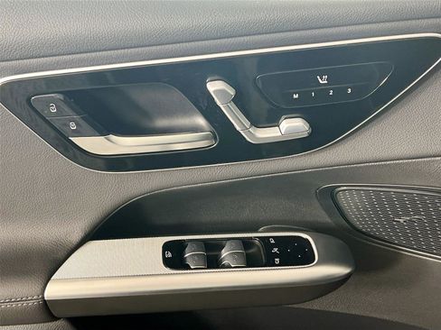 Certified 2026 Mercedes-Benz GLC 300 4MATIC image 18