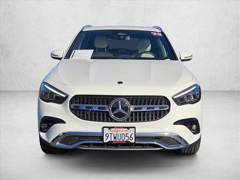 Certified 2025 Mercedes-Benz GLA 250 image 2