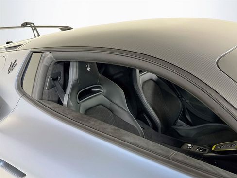 Used 2025 Maserati MC20 GT2 Stradale RWD image 30