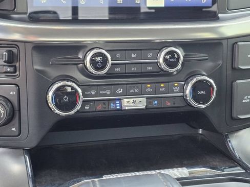 Used 2022 Ford F150 Lariat w/ Equipment Group 502A High AWD/4WD image 25