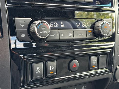 Used 2024 Nissan Titan PRO-4X w/ Off Road Protection Package image 20