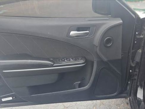 Used 2022 Dodge Charger SXT RWD image 12