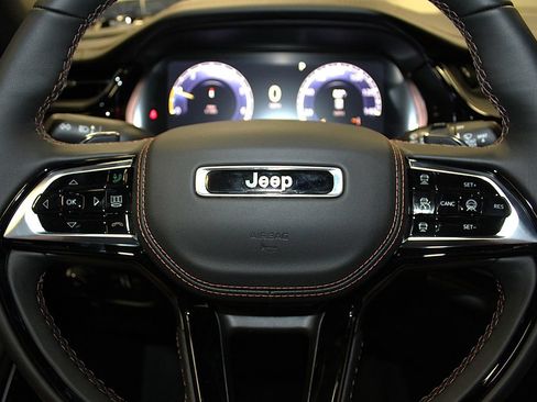New 2026 Jeep Grand Cherokee Summit w/ MOPAR Finishing Package AWD/4WD image 11