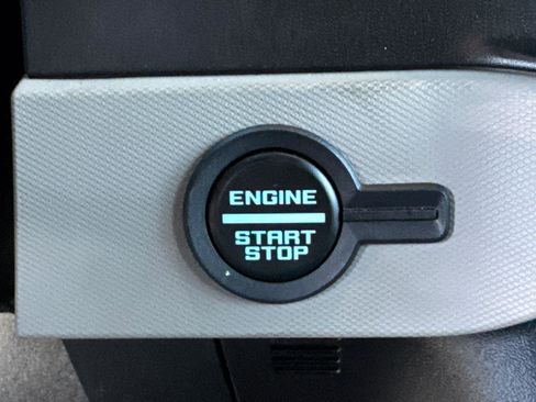 Certified 2023 Ford Bronco Wildtrak image 29