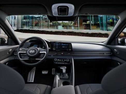 New 2026 Hyundai Elantra SEL Sport FWD image 11