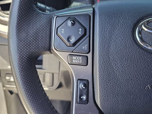 Used 2019 Toyota Tacoma TRD Off-Road RWD image 20