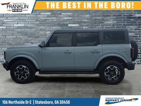 Used 2024 Ford Bronco Outer Banks AWD/4WD image 2