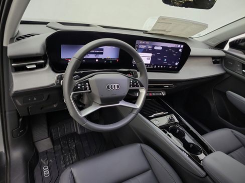 New 2026 Audi Q3 quattro 2.0T AWD/4WD image 9