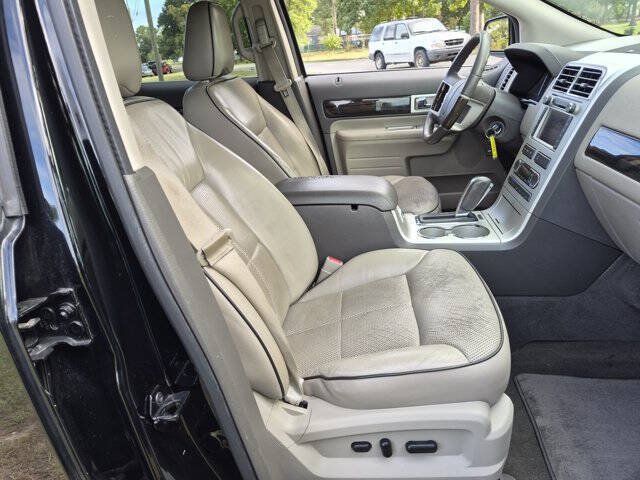 Used 2009 Lincoln MKX 2WD image 32