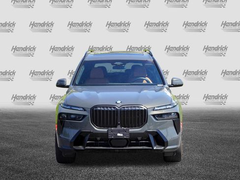 Certified 2024 BMW X7 xDrive40i w/ M Sport Package AWD/4WD image 3