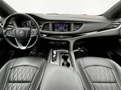 Used 2022 Buick Enclave Avenir w/ Avenir Technology Package image 16