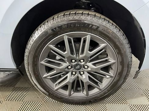 Used 2026 Ford Expedition Platinum w/ Stealth Appearance Package AWD/4WD image 42