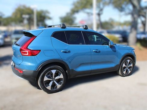 Used 2023 Volvo XC40 B5 Plus w/ Protection Package Premier image 6