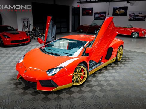 Used 2017 Lamborghini Aventador LP 700-4 image 43
