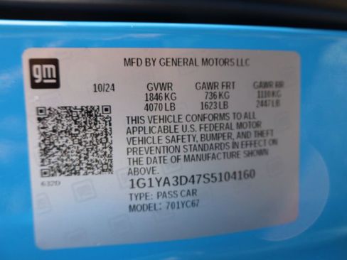 Used 2025 Chevrolet Corvette Stingray Convertible w/ 1LT RWD image 33