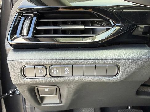 Certified 2026 Acura MDX SH-AWD image 28