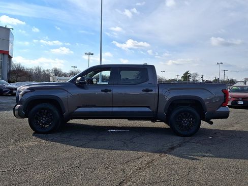 Used 2023 Toyota Tundra SR5 image 4