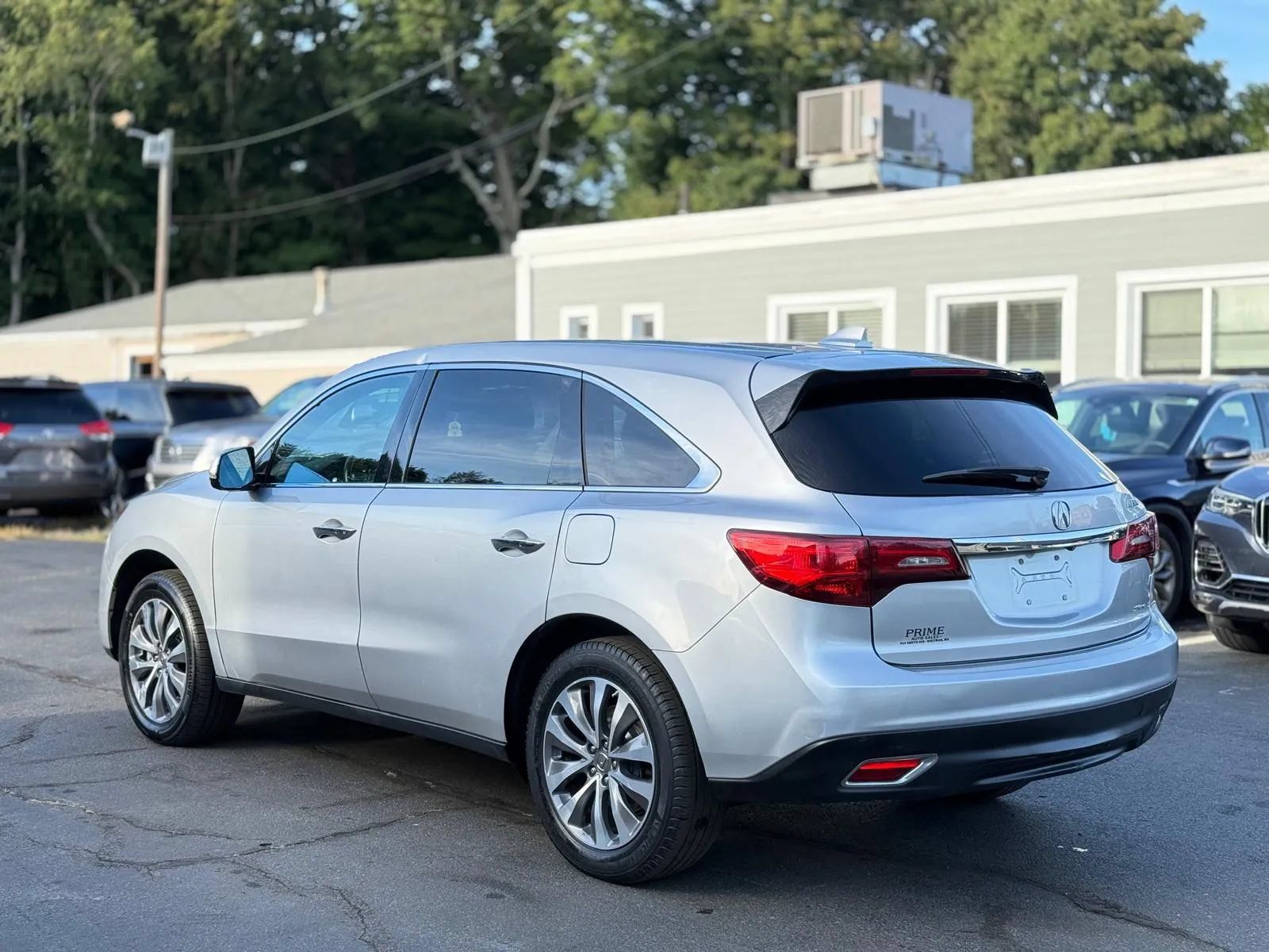 Used 2014 Acura MDX w/ Tech & Entertainment Pkg AWD/4WD image 6