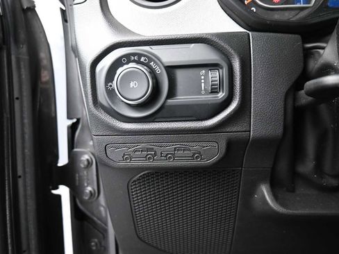 Used 2024 Jeep Wrangler Sport AWD/4WD image 10