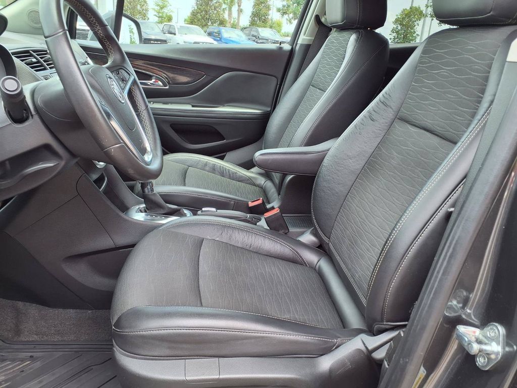 Used 2016 Buick Encore FWD image 23