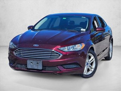 Used 2018 Ford Fusion SE w/ Fusion SE Technology Package