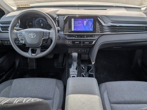 Certified 2025 Toyota Camry LE image 9