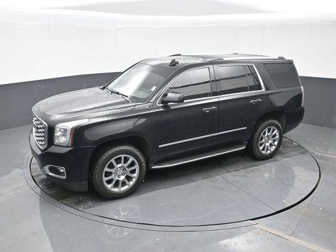 Used 2018 GMC Yukon Denali image 17