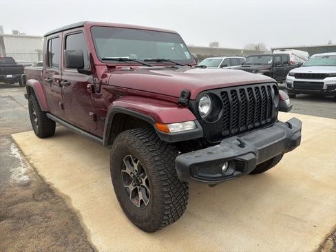 Used 2021 Jeep Gladiator Sport image 6