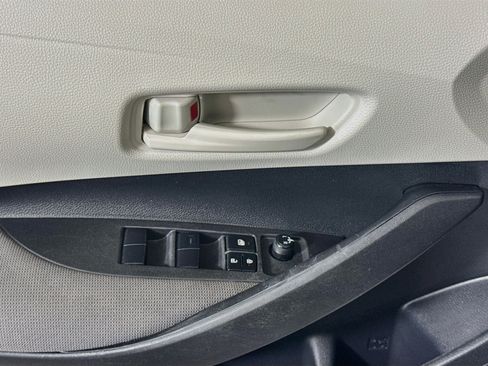 Used 2024 Toyota Corolla LE FWD image 23