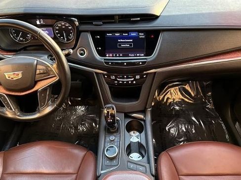 Certified 2021 Cadillac XT5 Premium Luxury image 22