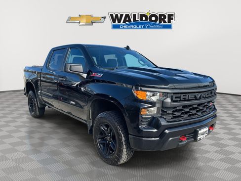 Used 2022 Chevrolet Silverado 1500 Custom Trail Boss AWD/4WD image 1