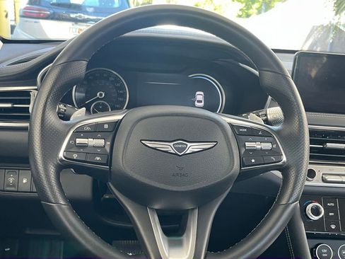 Used 2025 Genesis G70 2.5T AWD/4WD image 30