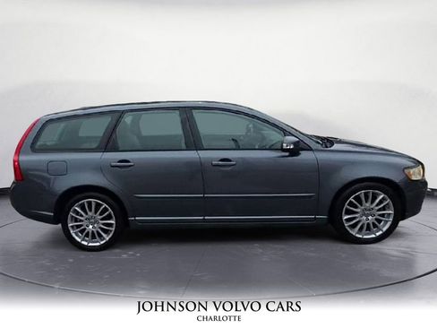 Used 2009 Volvo V50 2.4i image 10