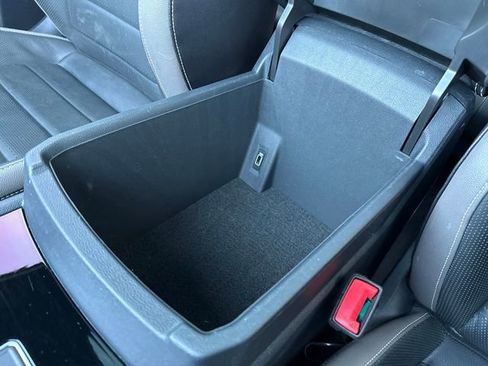 Used 2020 Volkswagen Atlas Cross Sport SEL Premium image 24