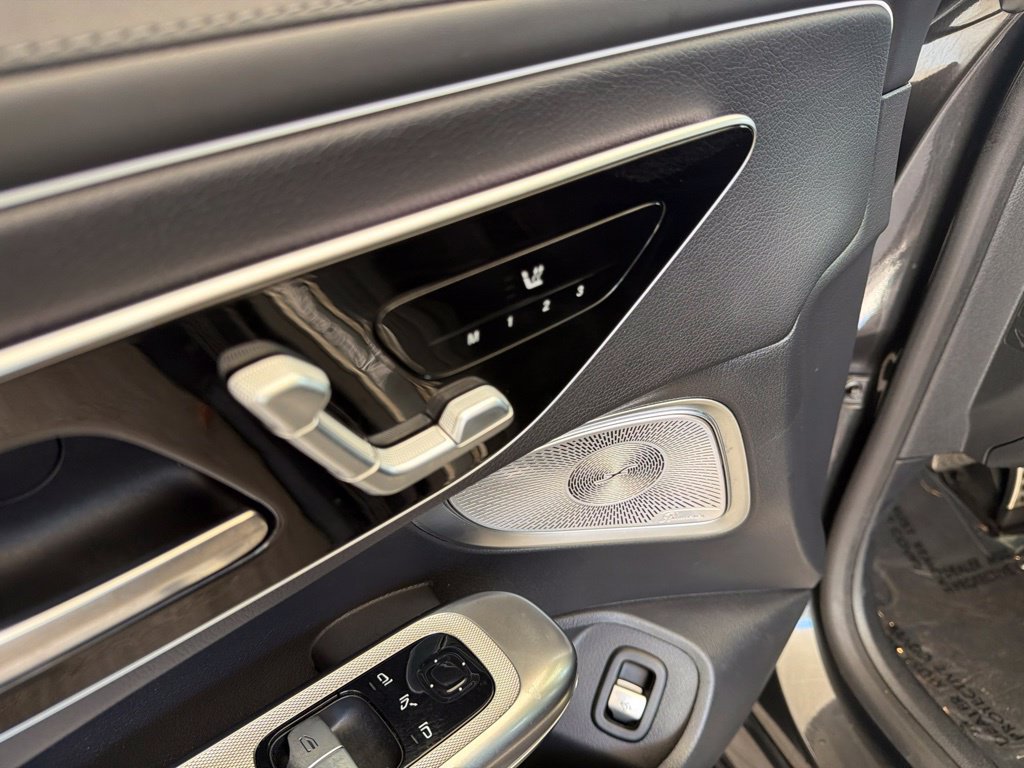 Used 2025 Mercedes-Benz CLE 300 4MATIC Coupe w/ AMG Line image 40