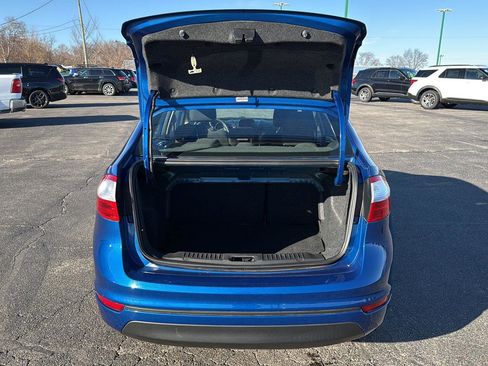 Used 2018 Ford Fiesta SE w/ Cold Weather Package image 11