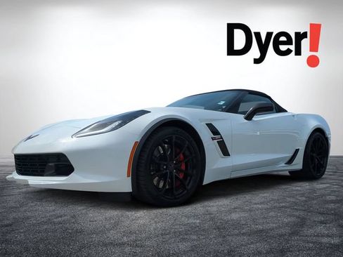 Used 2019 Chevrolet Corvette Grand Sport w/ Carbon Flash Badge Package RWD image 8
