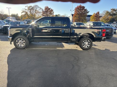 New 2026 Ford F250 King Ranch w/ Chrome Package image 7