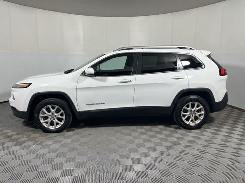 Used 2014 Jeep Cherokee Latitude w/ Comfort/Convenience Group AWD/4WD image 5