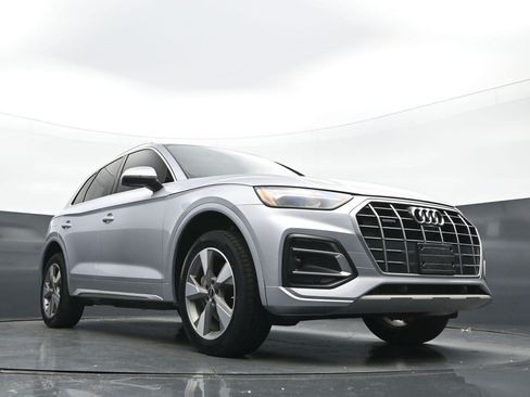 Used 2023 Audi Q5 2.0T Premium Plus w/ Premium Plus Package AWD/4WD image 21